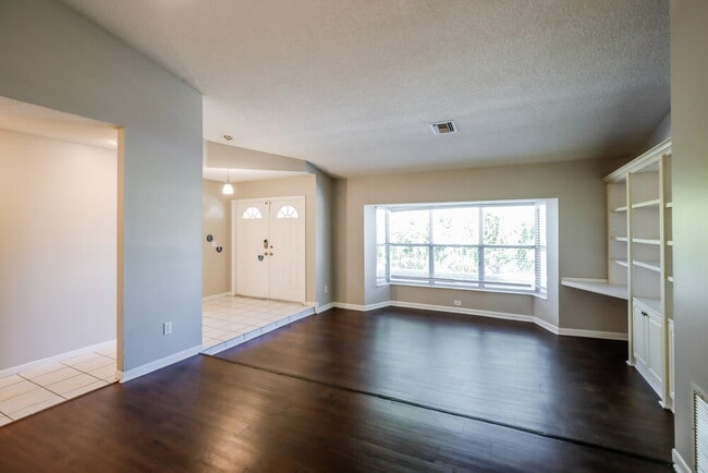 Photo - 4533 NW 88th Terrace