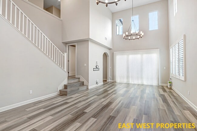 Photo - 117 Soaring Eagle