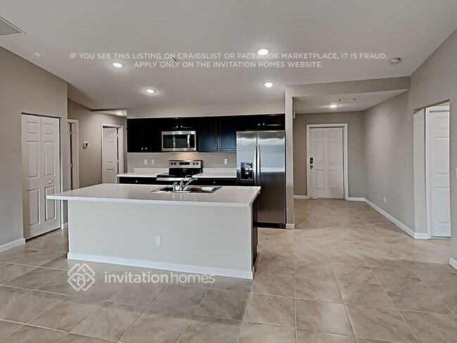 Photo - 3802 SW Daisy St