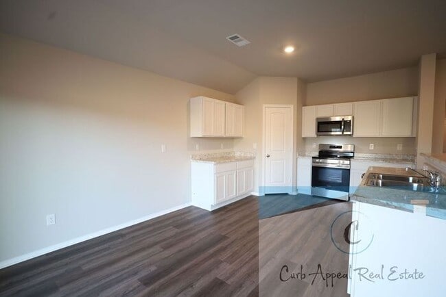 Photo - Move in special $800!! New construction in Jonesboro - beautiful 3 bed / 2 bath home - Nettleton!