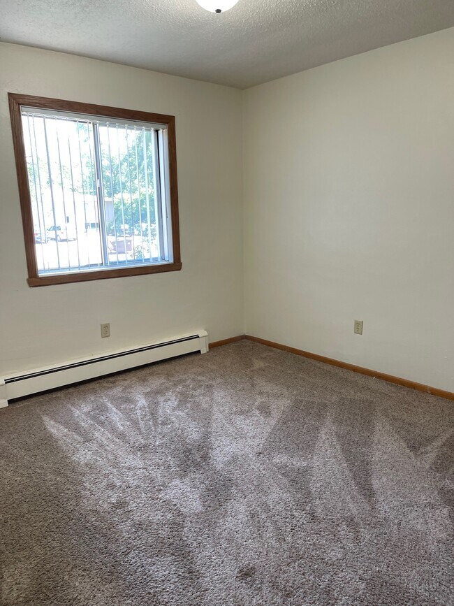 Photo - 1210 3rd Ave SW