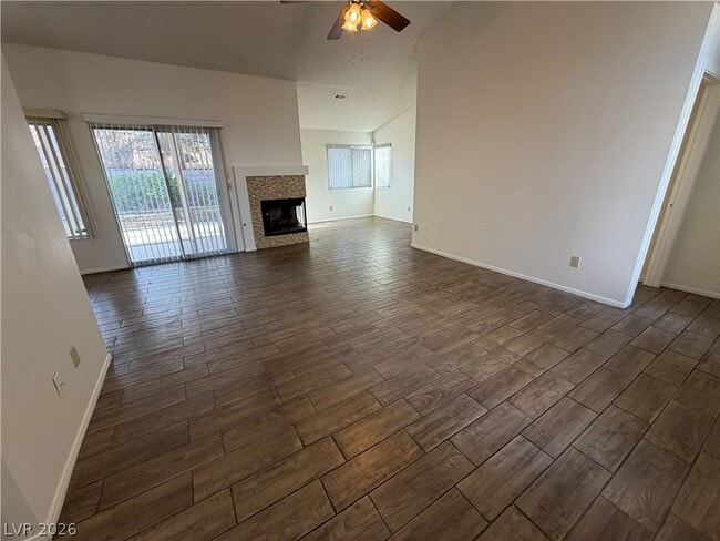 Photo - 2071 Angel Falls Dr