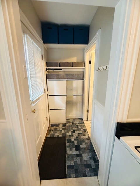 Building Photo - 48 Cook St Unit 1