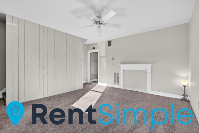 Photo - 317 Prince Edward St