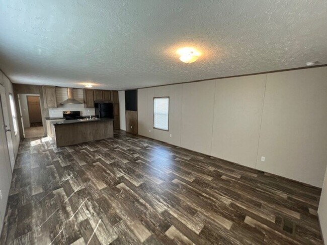 Photo - 3B/2B Mobile Home Available in Lake Charles