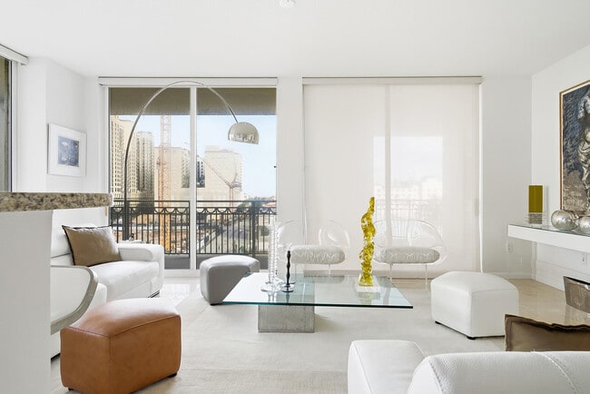 Photo - 550 Okeechobee Blvd Unit 602
