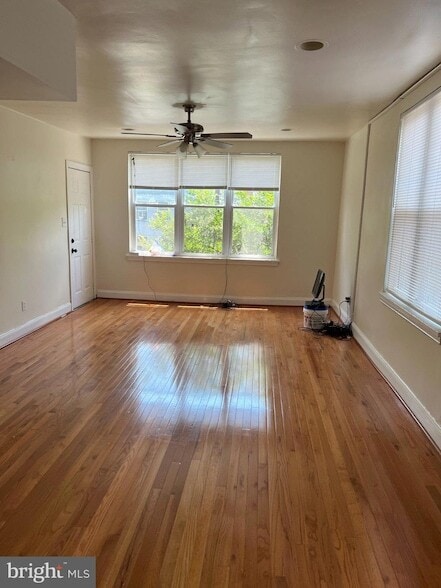 Photo - 59 Galveston Pl SW Unidad 3