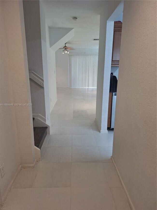 Photo - 6621 Winfield Blvd