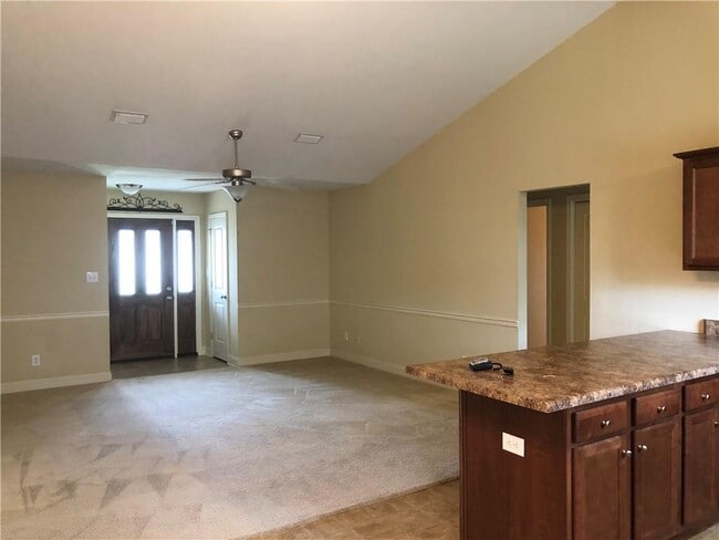 Photo - 8195 Savage Loop