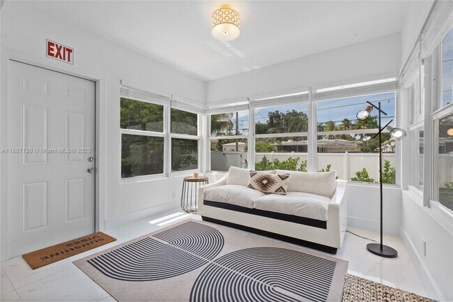 Photo - 1625 Hollywood Blvd