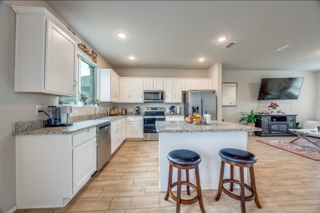 Photo - 926 Hurstwood Dr