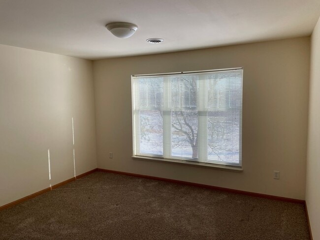 Door Creek Apartments