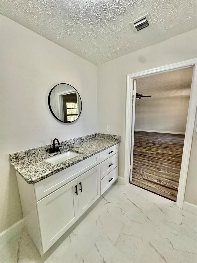 Photo - 6109 Tangelo Dr