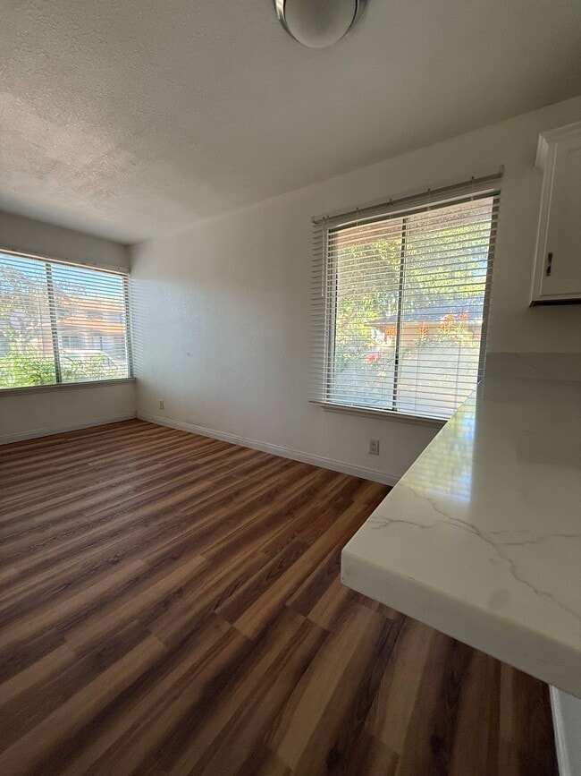 Photo - 1321 Lorilyn Ave Unit #1