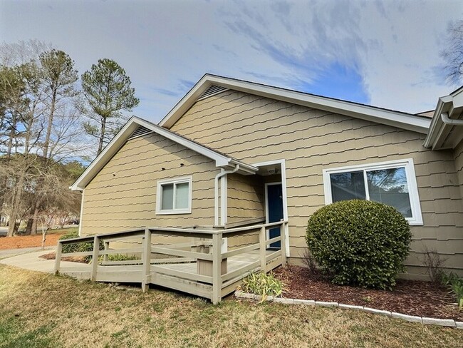 Photo - 4207 Pin Oak Dr House