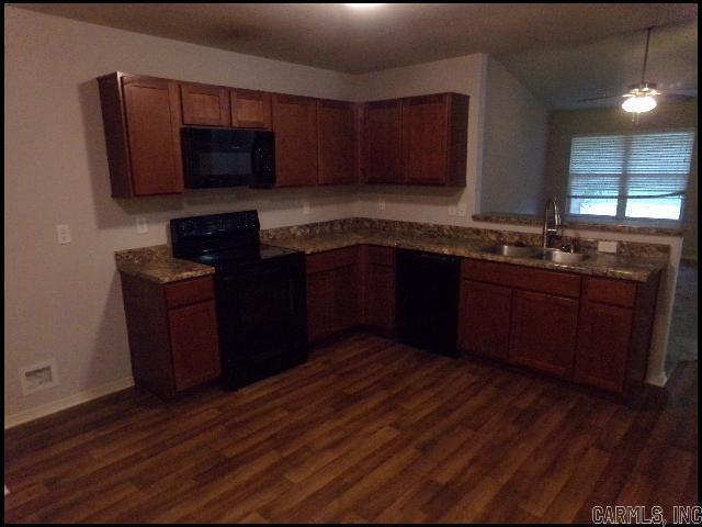 Photo - 6097 Saddle Hill Dr