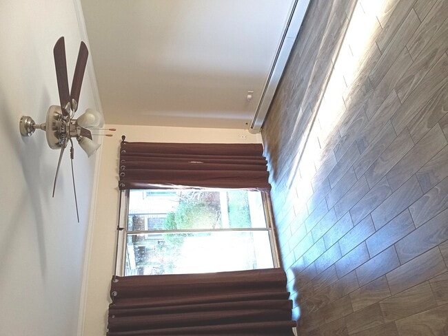 Photo - 107 E Dundee Rd Unidad 1S