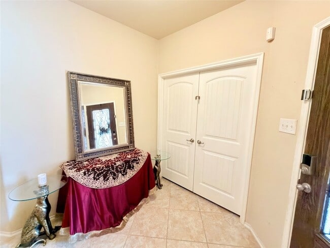 112 Rustic Oak Ln