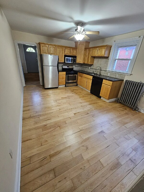 Photo - 4235 Main St Unidad 3