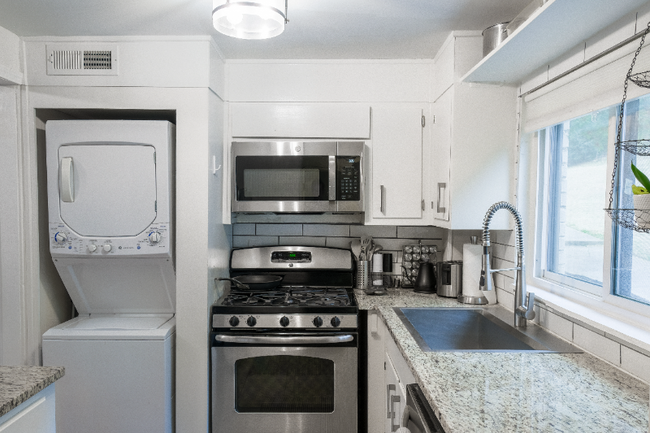 Photo - 101 Ardmore Pl NW Condo Unit 1