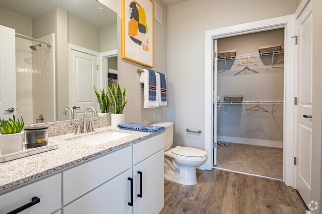 The Pawn- 2BR, 2BA