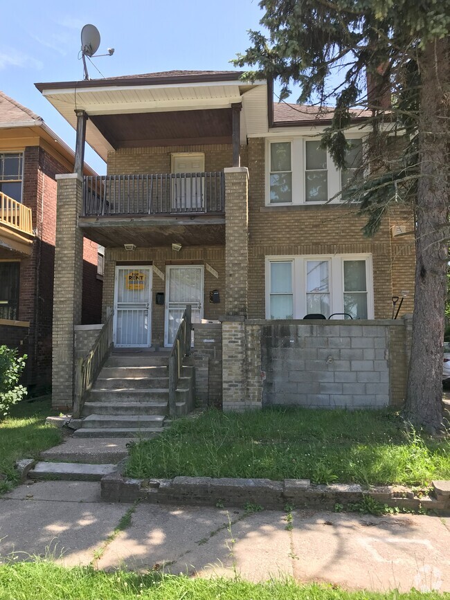 Building Photo - 1693 Gladstone St Rental