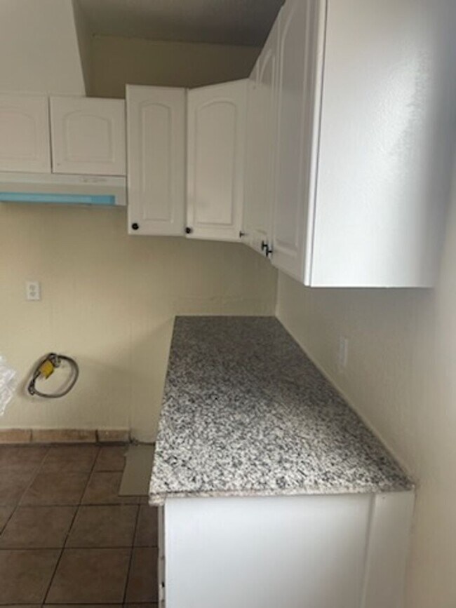 Photo - 75th Street, Los Angeles CA 90001 Apartment Unit 3