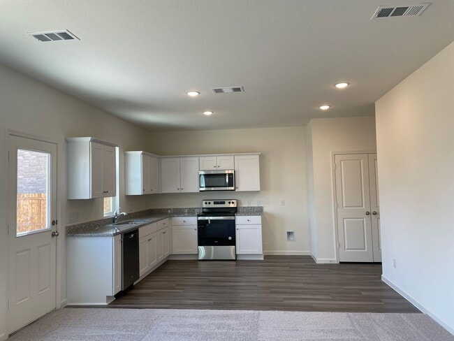 Photo - 3 Bed 3 Bath House for Lease in Princeton