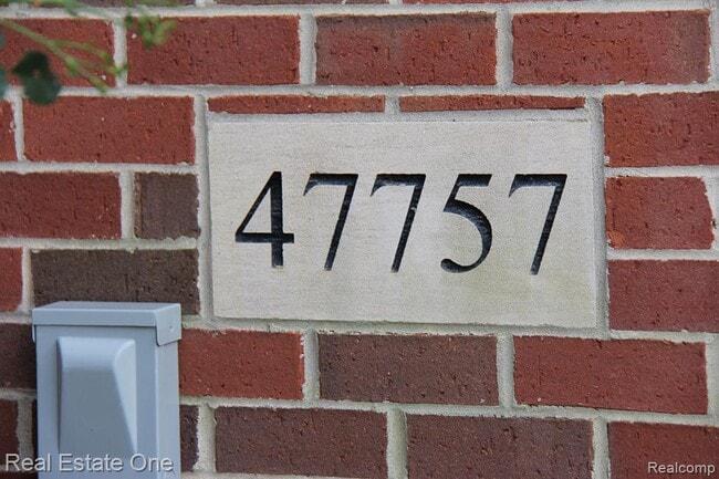 Photo - 47757 Alden Terrace N Unit #5