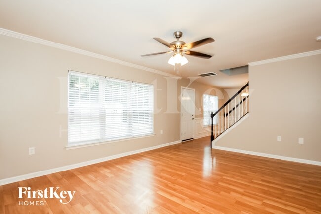 Photo - 7017 Blithe Low Pl