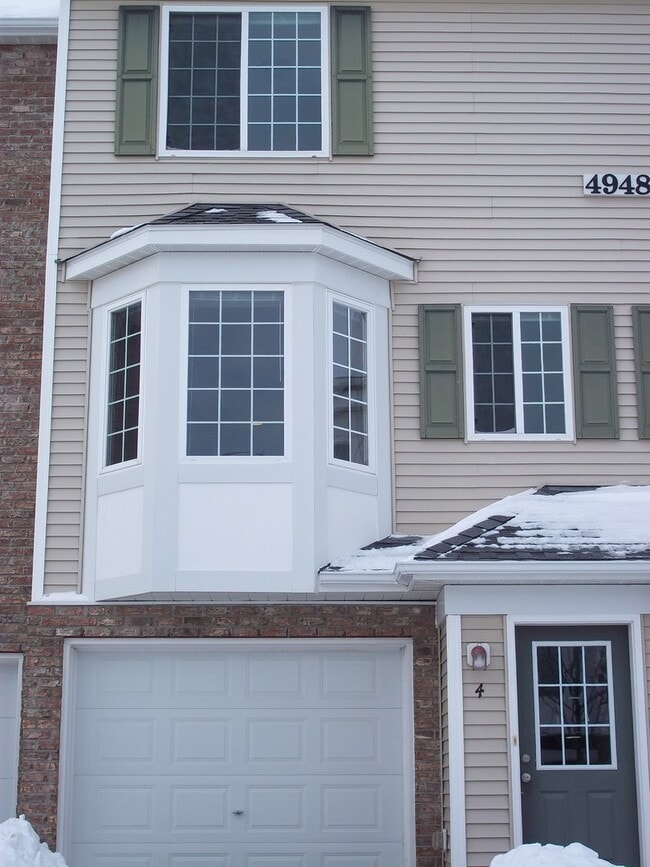 Hugo 2 Bed/2 Bath Water's Edge Townhome - ... - Hugo 2 Bed/2 Bath Water's Edge Townhome - ...