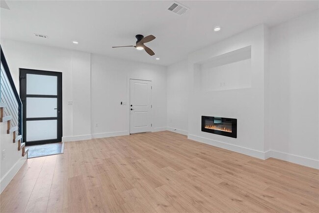 Photo - 124 S Mockingbird Cir