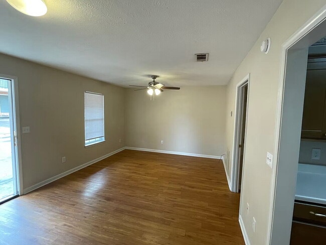 Photo - Cotton District 1BR | Bike to MSU | JUNE 6th, 2026 Move-In Unit B3