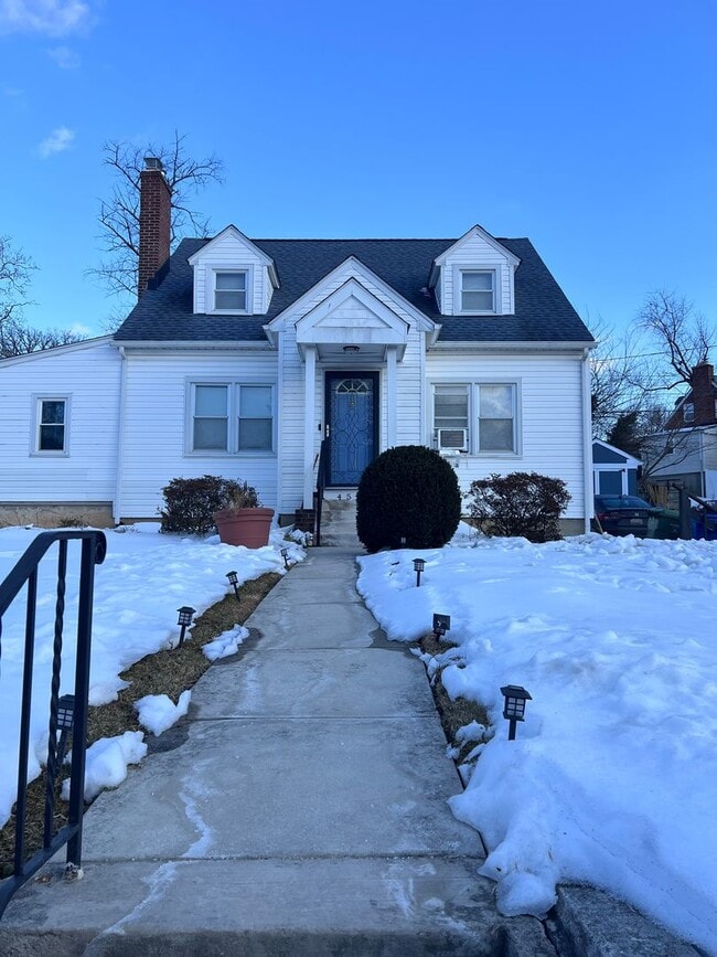 Building Photo - 4513 Arabia Ave Unit 1