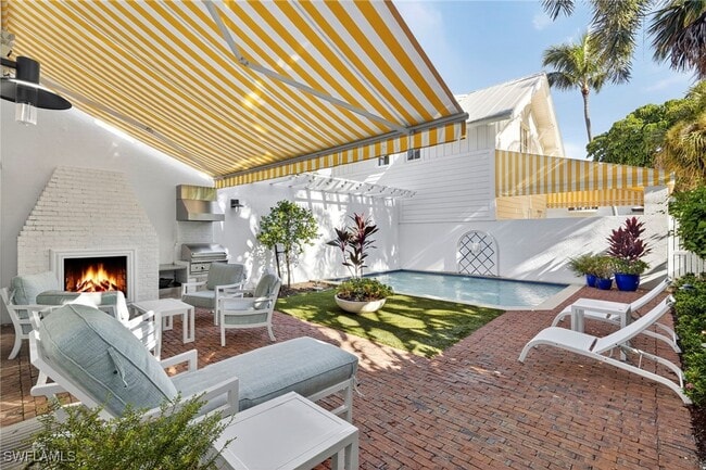 Photo - 477 3rd Ave S Unidad 2