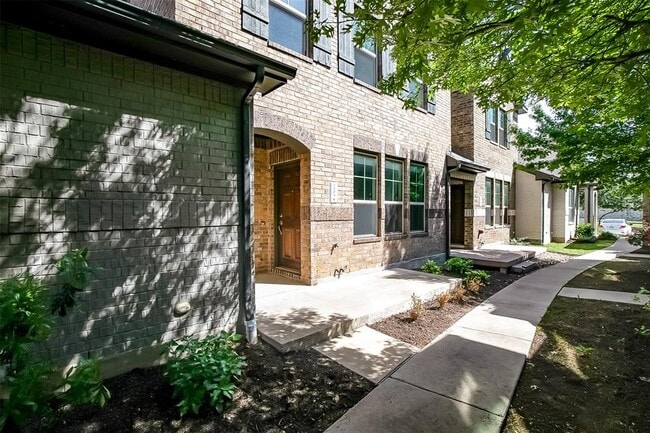 Photo - 7220 Wyoming Springs Dr Unit 1203