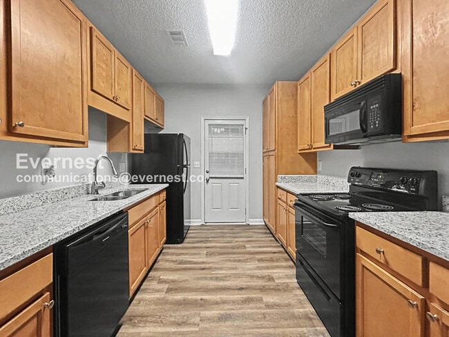 Photo - 8612 Thomas Rd