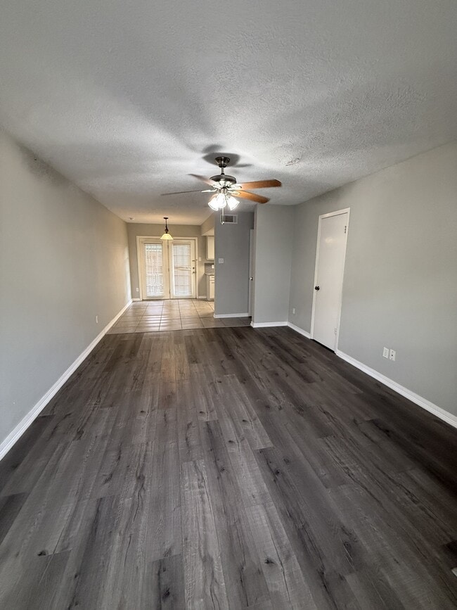 Photo - 8730 Glen Meadow Ln