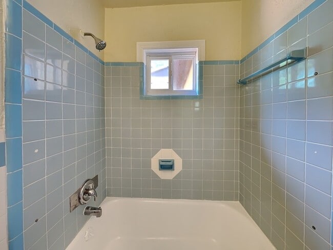 Photo - 2019 Gerda Terrace