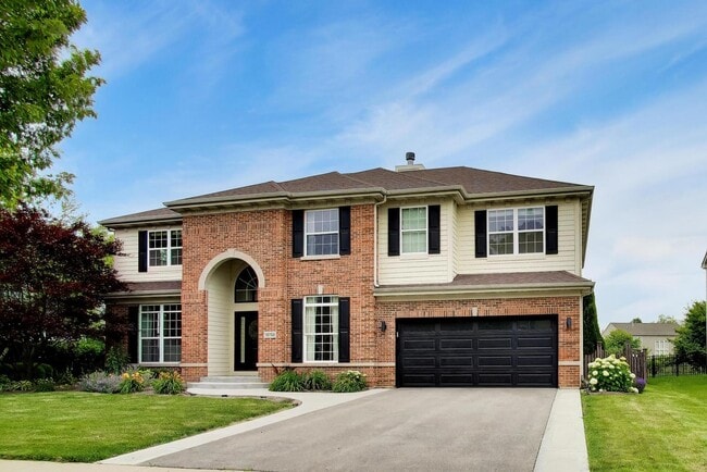 Photo - 18768 W Highfield Dr