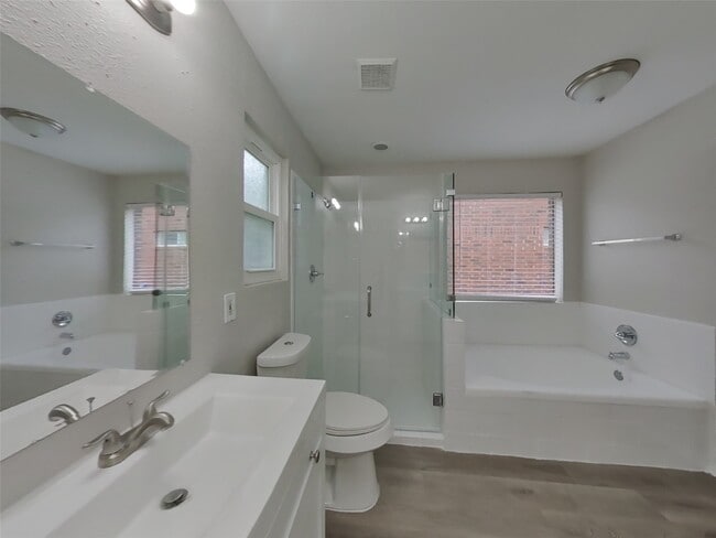 Photo - 19403 Misty Cove Dr