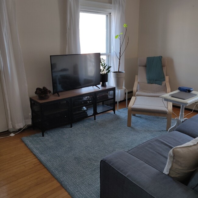 Photo - 15 Bemis Rd Unidad Apt #4