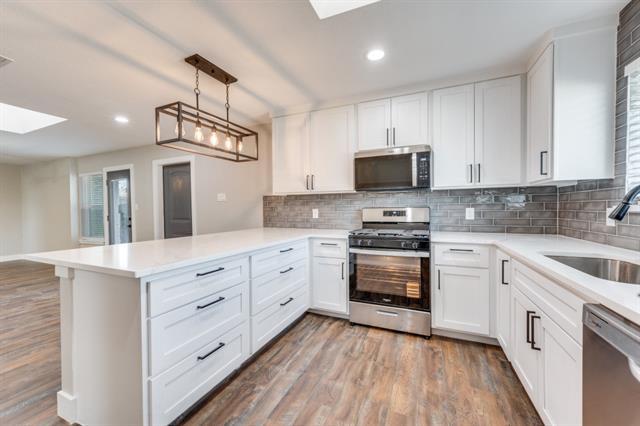 Photo - 1101 Jeffery Trail