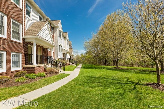 Photo - 788 Eagle Dr