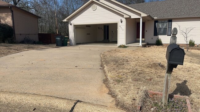 Building Photo - Sherwood Rental