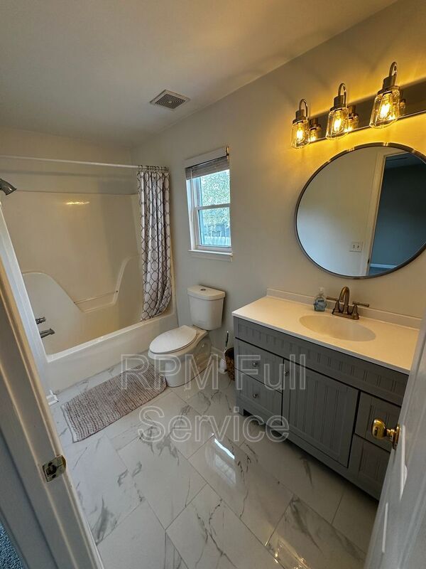 Photo - 1119 1st Ave S