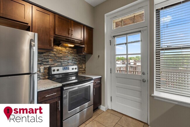 Photo - 2161 Thurman Ave