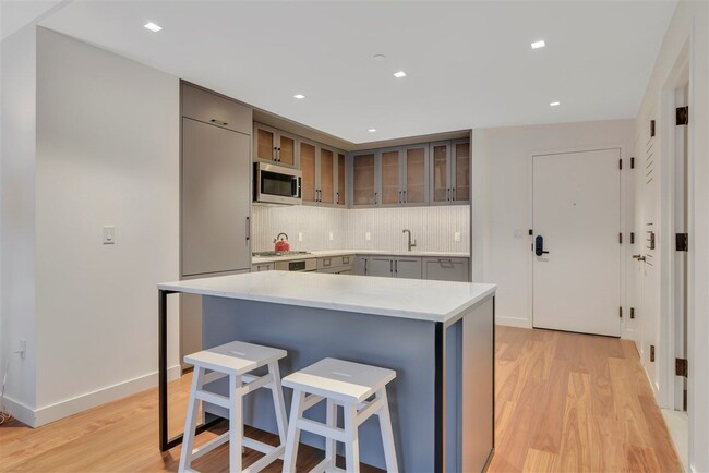 Photo - 2 Shore Ln Condo Unit 710