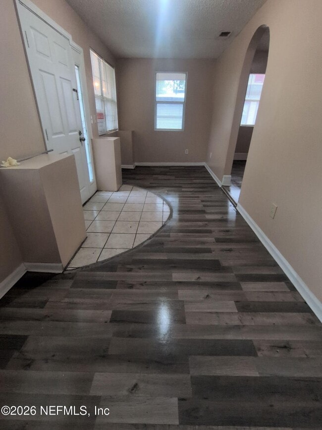 Photo - 1319 Steele St