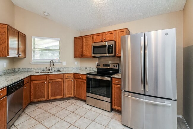 Photo - 405 Lemon Dr